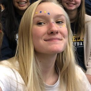 Meet your Posher, Helen